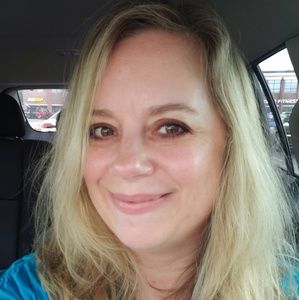 Meet your Posher, Tori